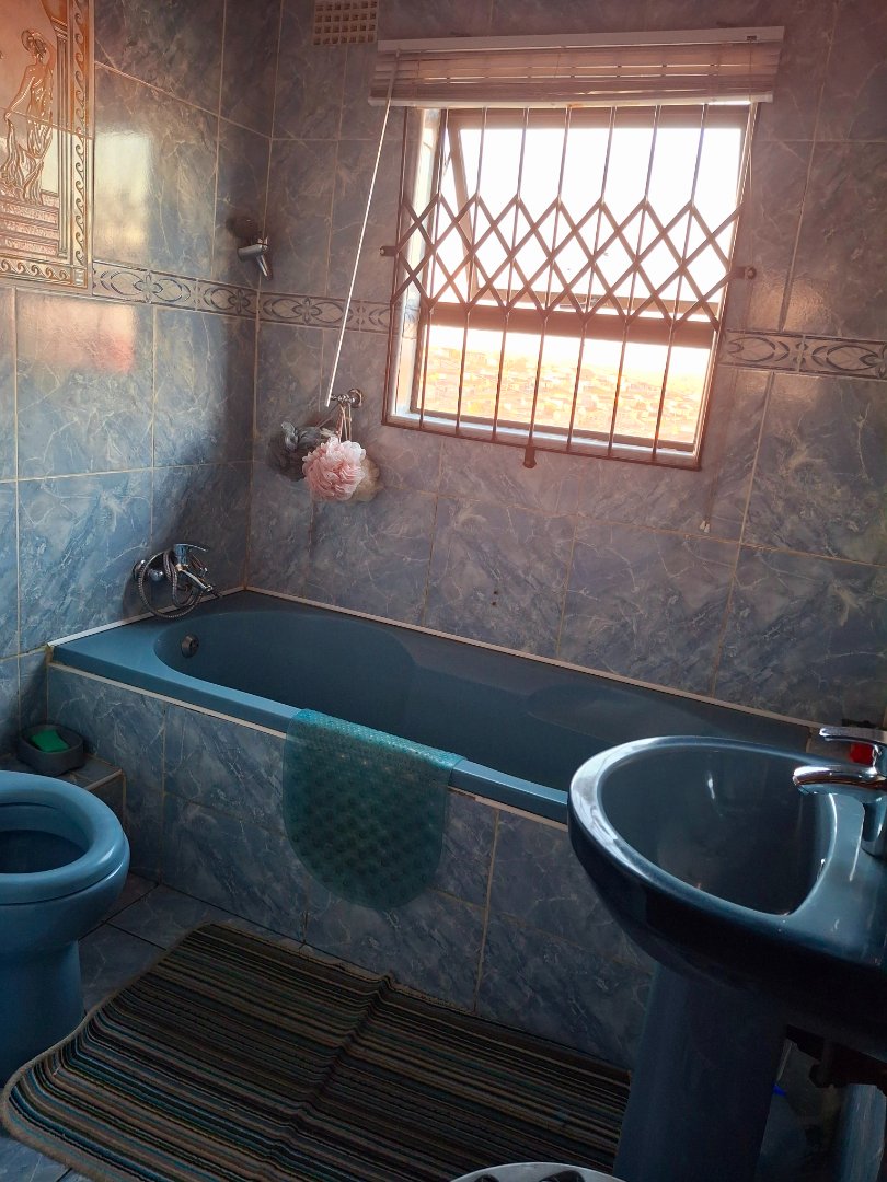 2 Bedroom Property for Sale in Mdantsane Nu 14 Eastern Cape